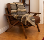 Lightweight Knit Travel Throw With Soft Tassels