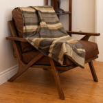 Lightweight Knit Travel Throw With Soft Tassels