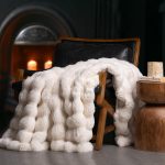 Thickened Bubble-Textured Double-Sided Plush Throw